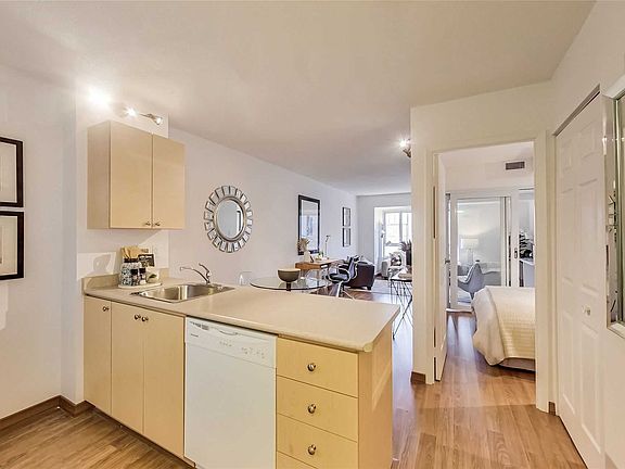 2nd image of 15 Maplewood Ave #208
