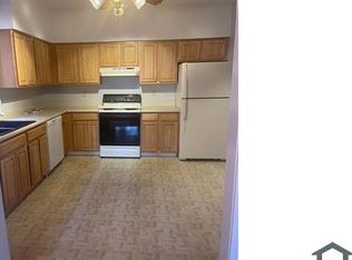 24 Mortson St #2, Hartford, CT 06106