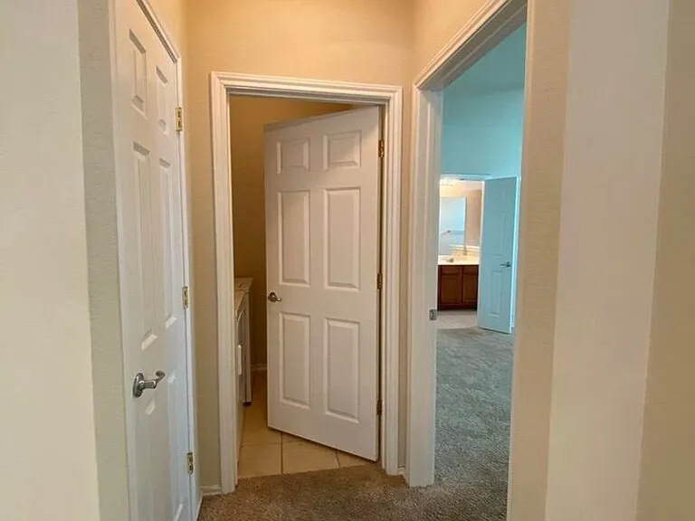 207 Brown St — Photo 13