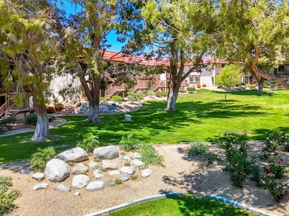 64275 Spyglass Ave Unit 55, Desert Hot Springs, CA 92240