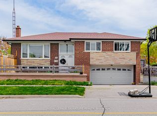 193 Fairglen Ave, Toronto, ON M1W 1A9