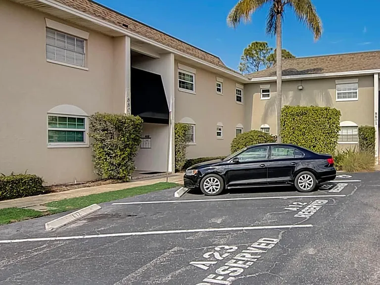 8803 Bay Pointe Dr #203 — Photo 7