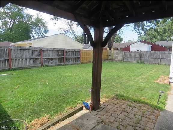 2nd image of 960 Wilder Ave