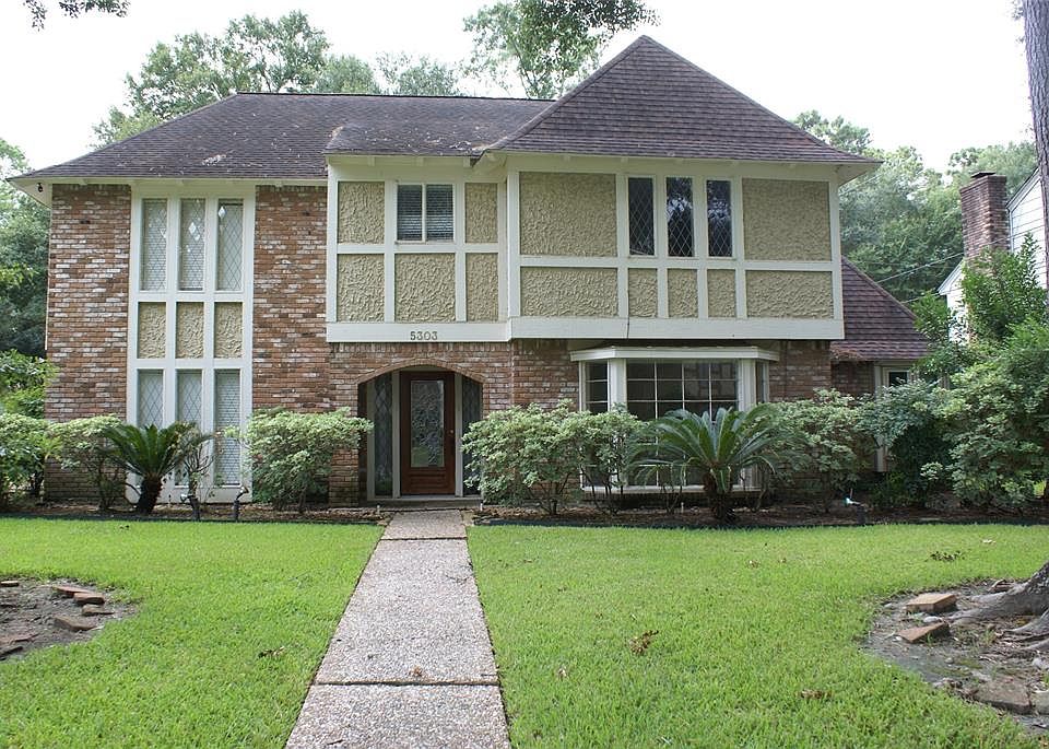 1st image of 5303 Pebble Springs Dr