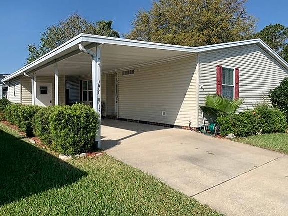 3rd image of 77 Beaver Lake Cir