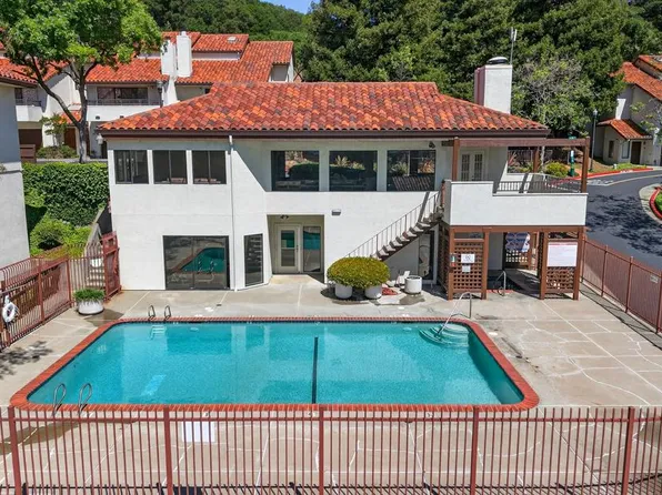 22103 Vista Del Plaza Ln APT 22, Hayward, CA 94541