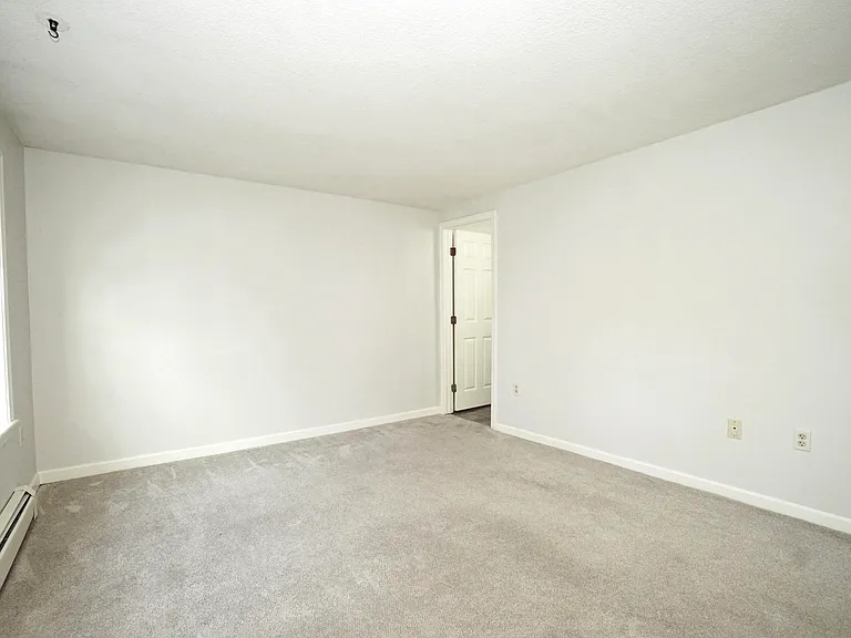 50 Brookside Dr #G5 — Photo 23