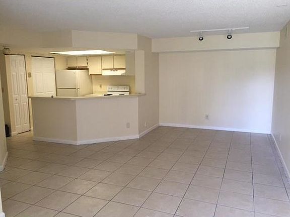 5th image of 9088 W Atlantic Blvd APT 516