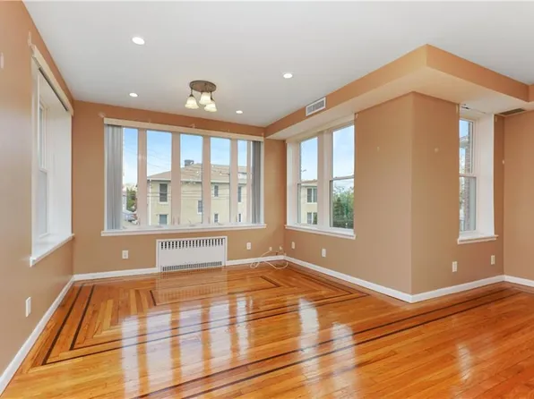 1174 78th St, Brooklyn, NY 11228