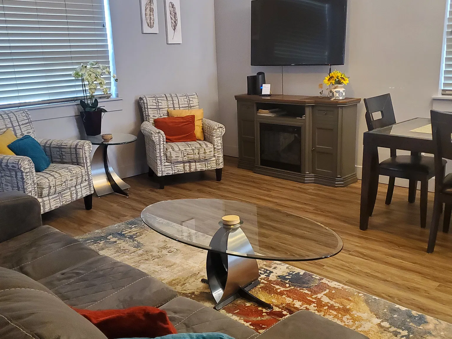 1724 N Solomon Court — Photo 2