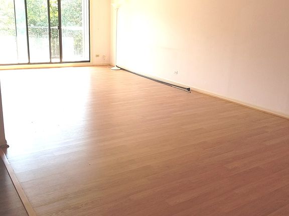 5th image of 5501 Lincoln Ave Unit 206