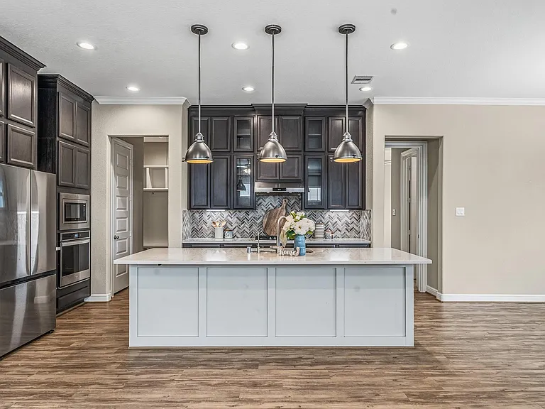 9908 Prairie House Ln — Photo 6