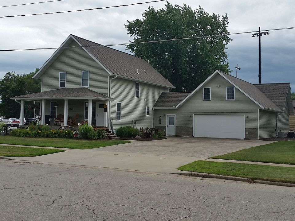 All brick paver driveway
