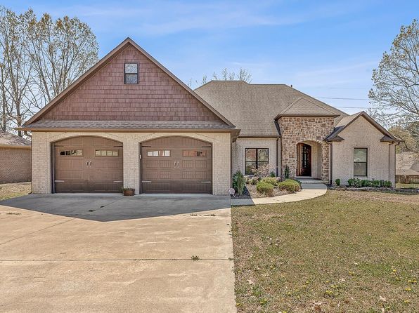 2 Candlewood Cv, Paragould, AR 72450