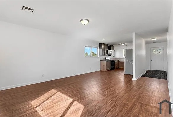 3290 Cherry St #A — Photo 12