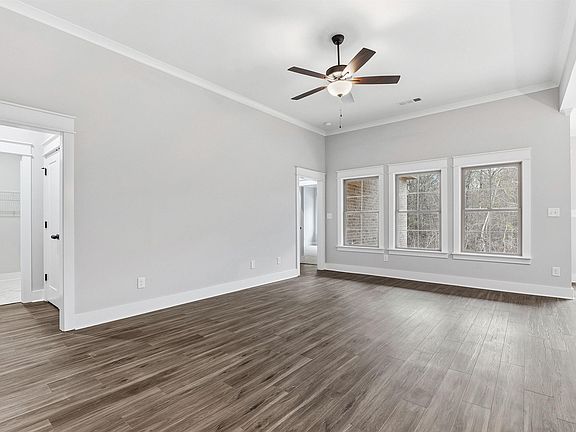 7th image of this home