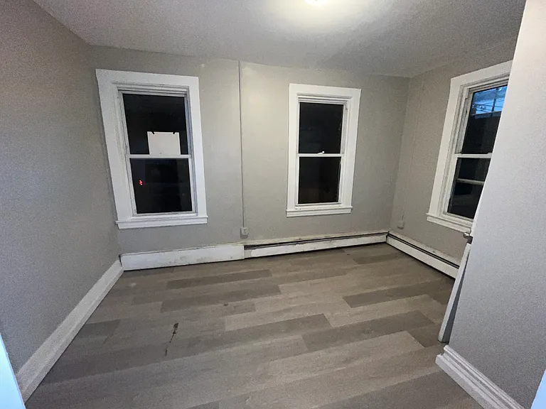 1st floor bedroom 1
