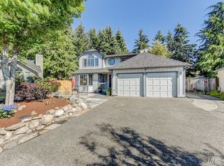 1213 SW 353rd St, Federal Way, WA 98023