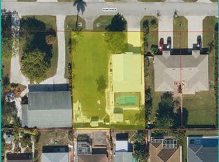 736 104th Ave N, Naples, FL 34108