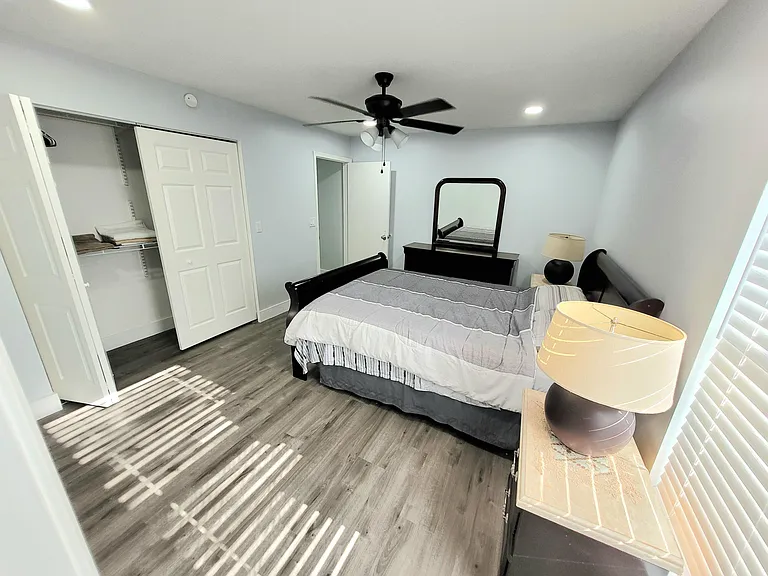 1328 Waterway Cove Dr — Photo 17