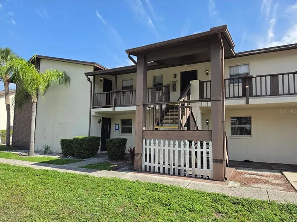 5521 Bay Blvd APT 102, Port Richey, FL 34668