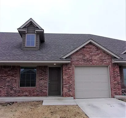 4702 Loch Ln Photo 1