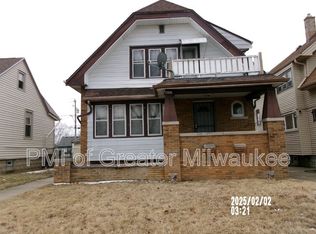 4163A N 20th St, Milwaukee, WI 53209