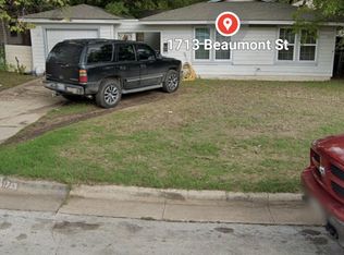 1713 Beaumont St, Fort Worth, TX 76106