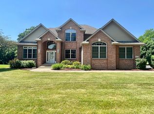2680 Sarah Ln, Beloit, WI 53511