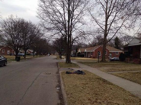 5th image of 14316 Bramell St