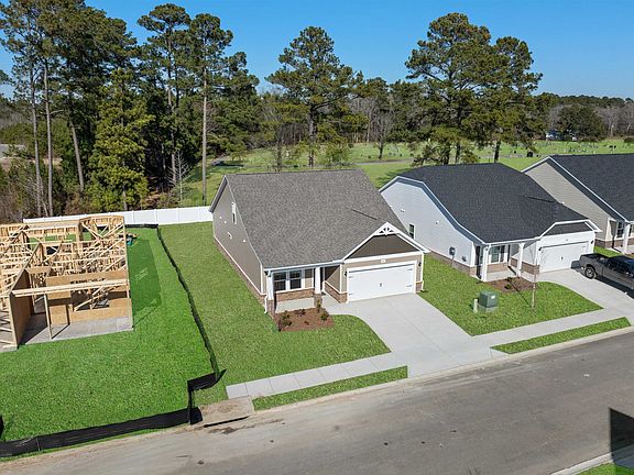 2nd image of 2491 Campton Loop