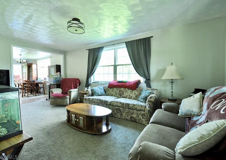 806 N 9th St, Bellwood, PA 16617 Zillow