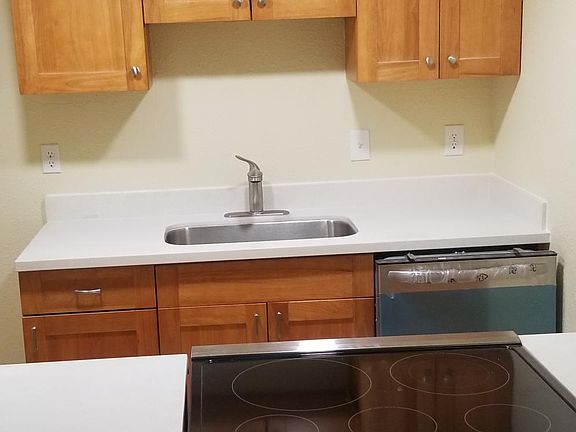 2nd image of 14600 NE 32nd St APT I13