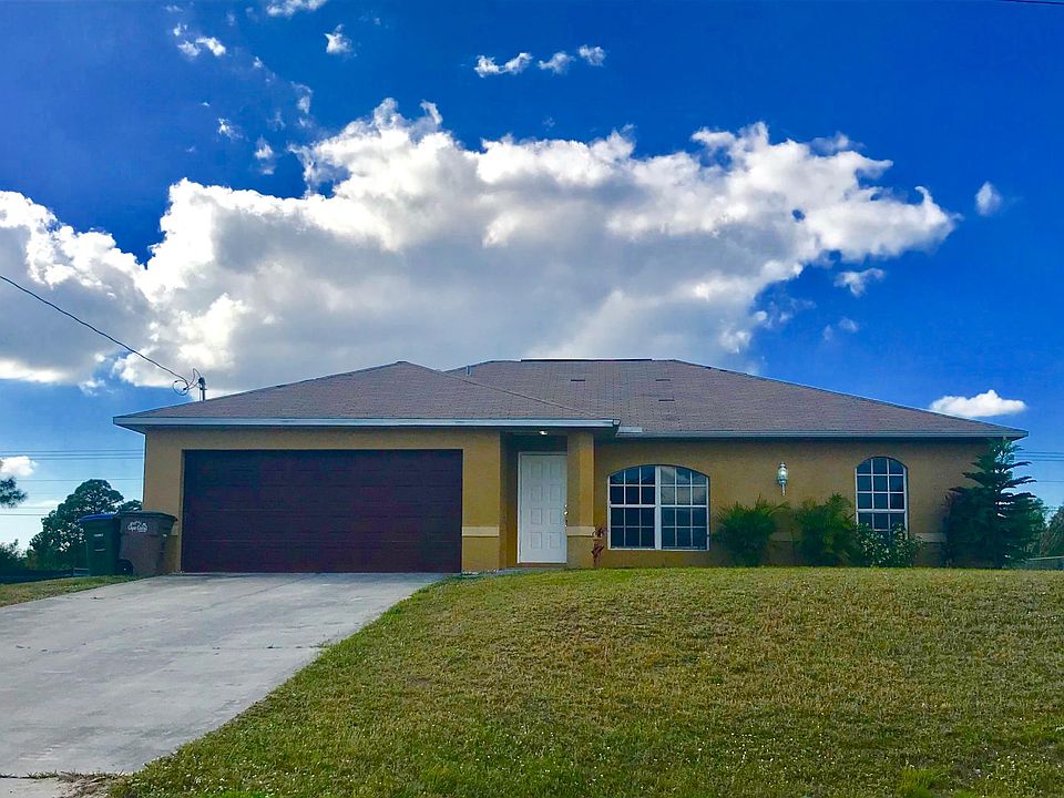 1st image of 218 NW 15th Pl