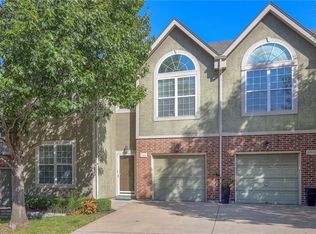 15832 W 61st St, Shawnee, KS 66217