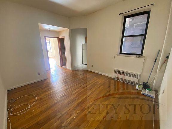 3rd image of 203 W 85th St APT 35