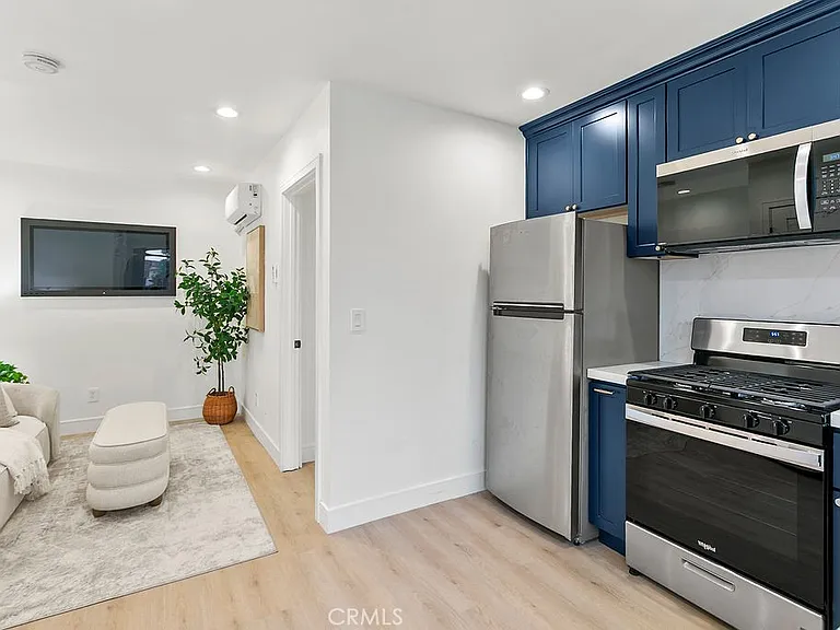 6091 Navajo Rd — Photo 26