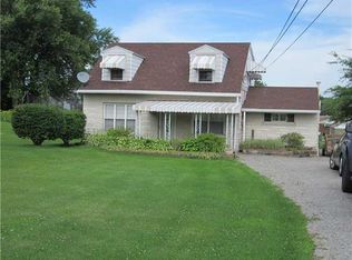2602 Lincoln St, Natrona Heights, PA 15065
