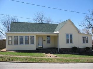 111 Summit St, West Plains, MO 65775