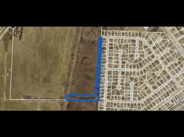 Oldham Dr, Cordova, TN 38016