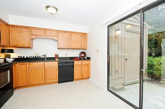 2nd image of 117 Greenmeadow Ln