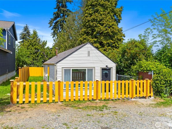 2312 S 126th Street, Seattle, WA 98168