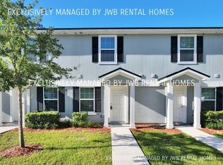 8409 McGirts Village Ln, Jacksonville, FL 32210