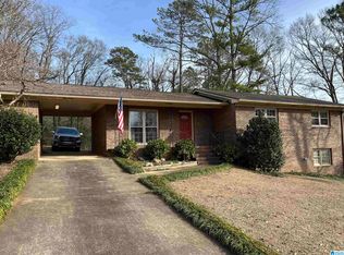 6221 Leslie Dr, Pinson, AL 35126