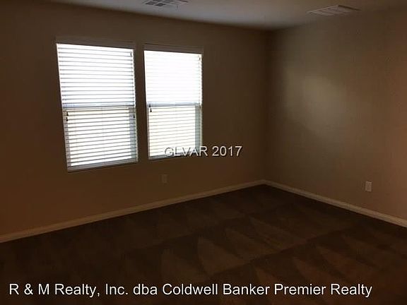 3rd image of 7068 Town Forest Ave