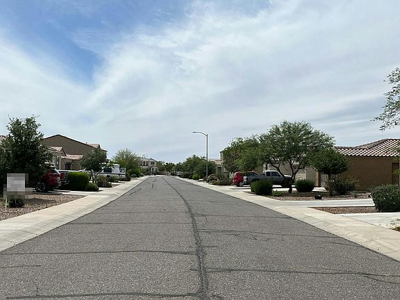 5th image of 1360 W Pinkley Ave