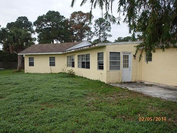 2nd image of 5612 Hickory Drive