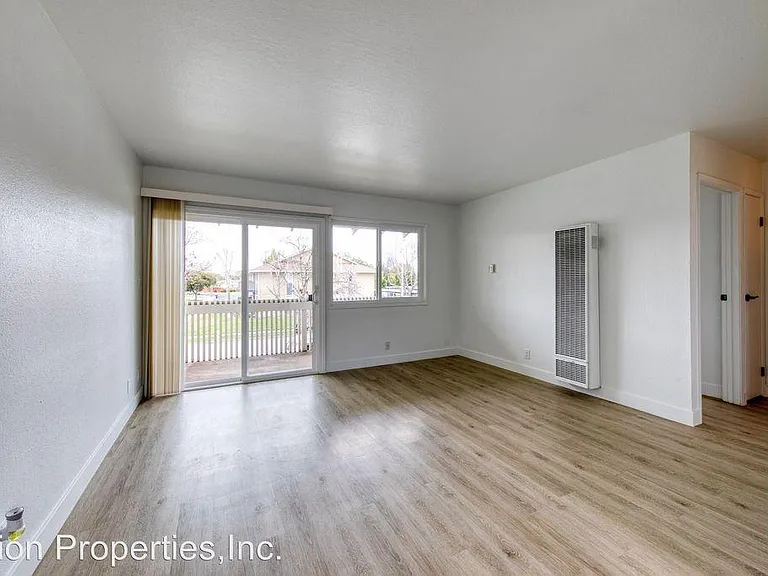 35750 Bettencourt St — Photo 19