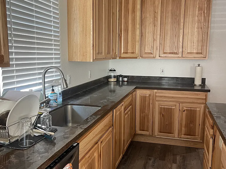 105 Hollywood Ave — Photo 6