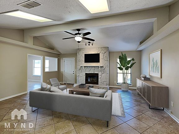 2nd image of 7978 Lavender Ln